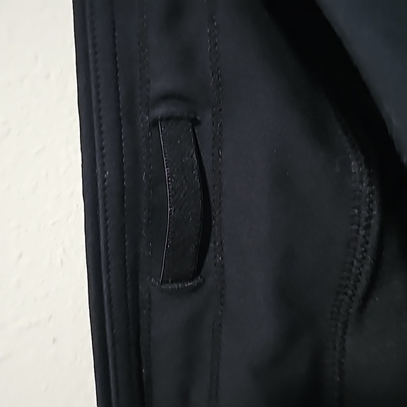 [*3 Items For $20 In Bundle*] Bucee's Black Athletic Shorts 2XL - Picture 5 of 5